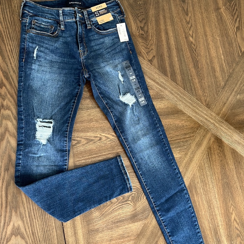 Brand new with tags. They didn’t fit and it was to late to return. - Picture 2 of 3